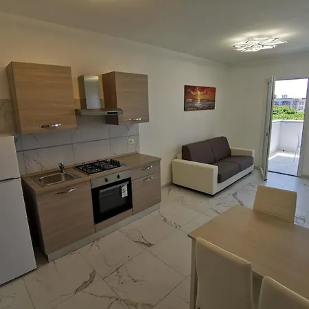 Studio Fuer 6 Personen Ca 45 M In Bibione, Venetien Provinz Venedig - B59970 *