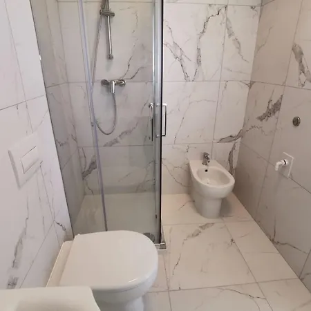 Studio Fuer 6 Personen Ca 45 M In Bibione, Venetien Provinz Venedig - B59970